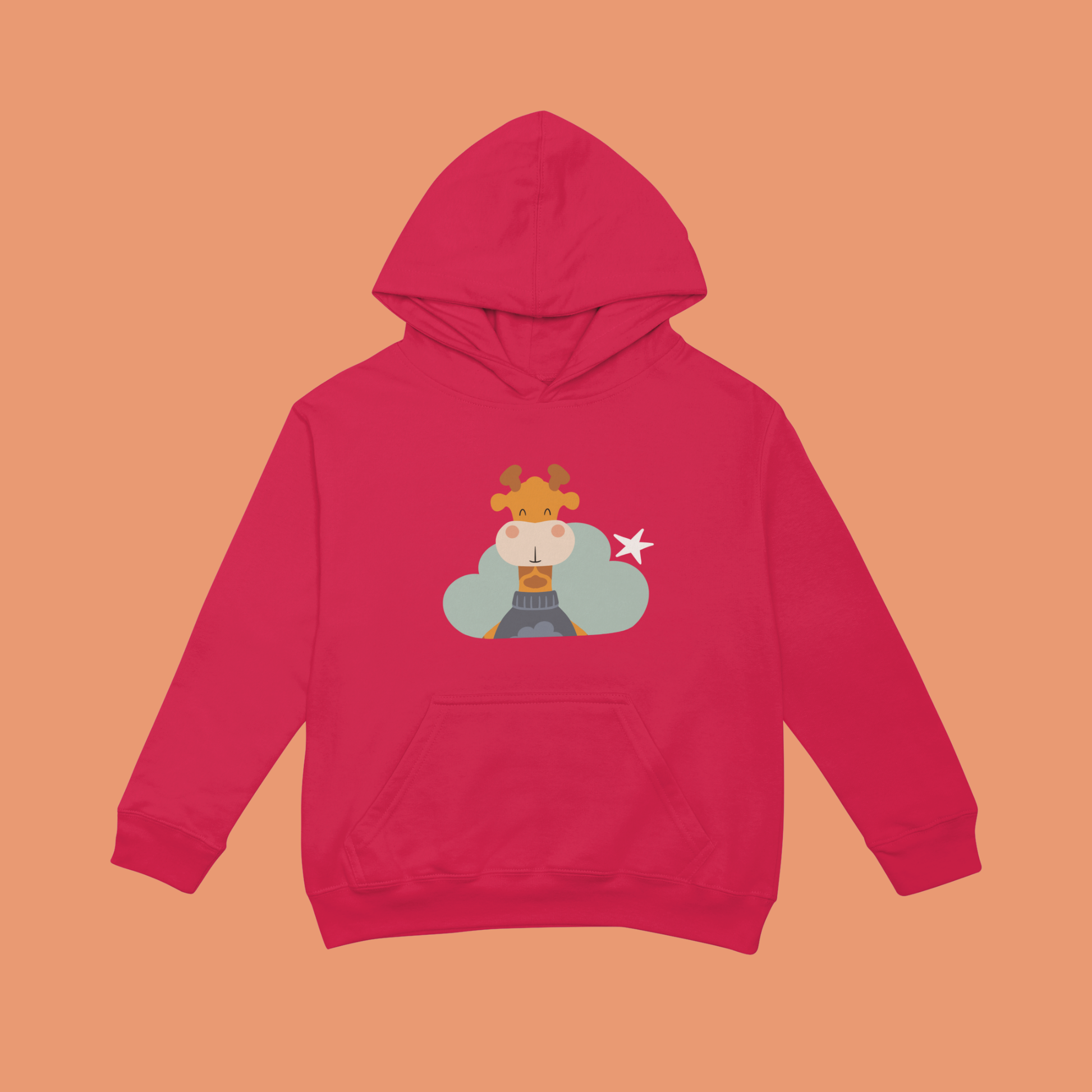 Sudadera tipo hoodie roja con diseño de Lázaro la jirafa de la marca de ropa Nube dentro de una nube azul y una estrella blanca a lado.