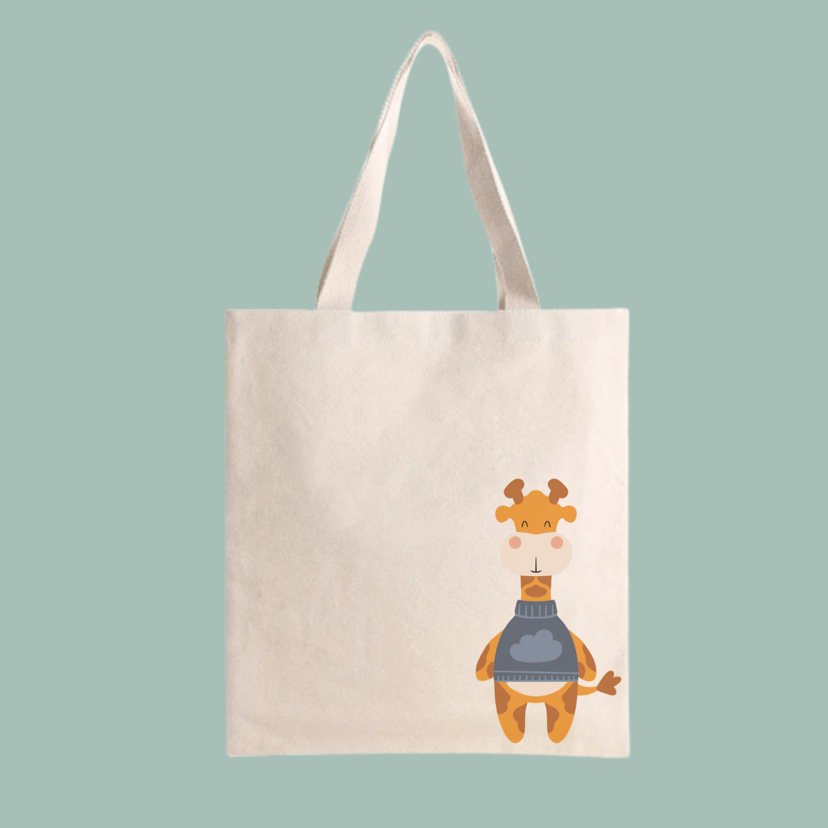 Bolsa Tote Bag color beige con estampado de la jirafa Lazaro con sweater azul y dibujo de nube